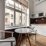 Park Plus Apart Apartment *