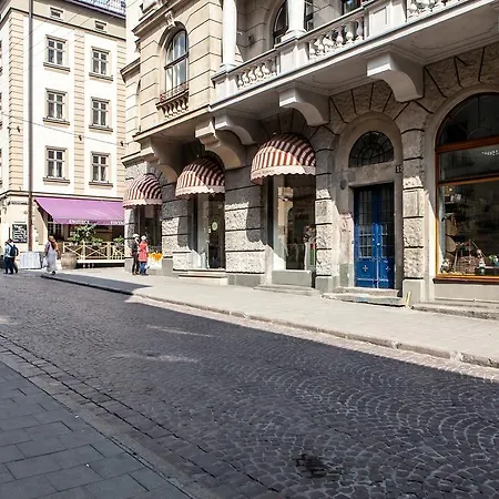 Park Apartman Lviv